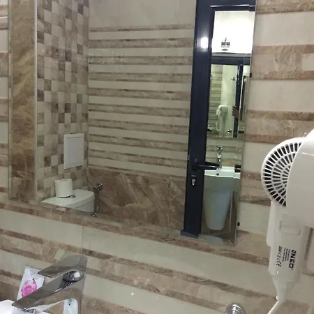 ゲストハウス Tia Maria Is Situated In The Southern Part Of The Sunny サニービーチ