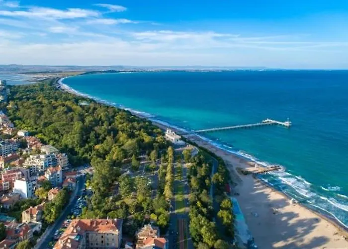 Πανσιόν Tia Maria Is Situated In The Southern Part Of The Sunny