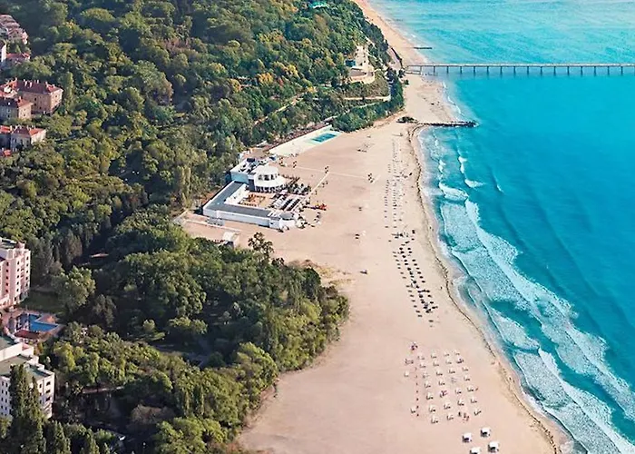 Πανσιόν Tia Maria Is Situated In The Southern Part Of The Sunny Σάνι Μπιτς