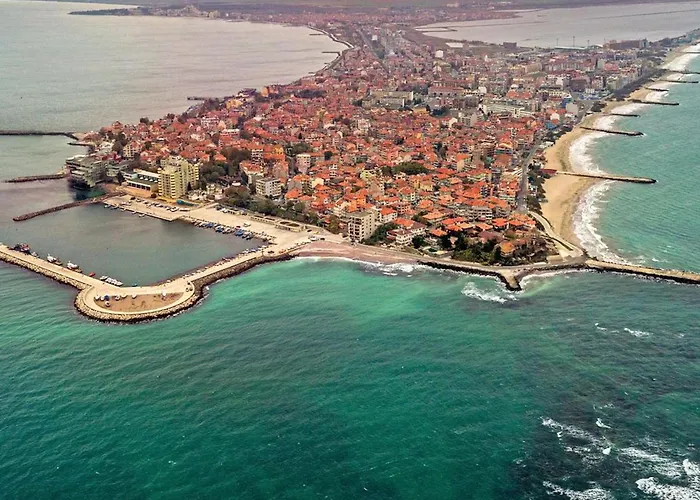 Tia Maria Is Situated In The Southern Part Of The Sunny 3* Σάνι Μπιτς