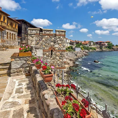 Къща за гости Tia Maria Is Situated In The Southern Part Of The Sunny Слънчев бряг