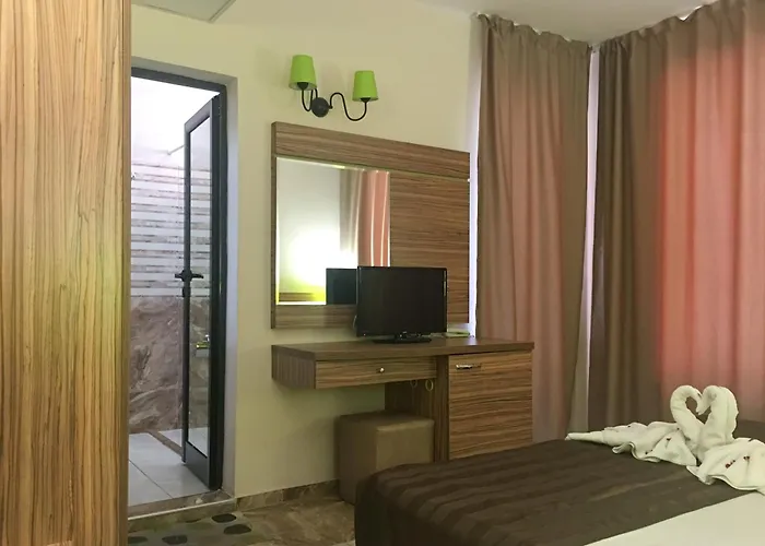 Tia Maria Is Situated In The Southern Part Of The Sunny Pensjonat Słoneczny Brzeg